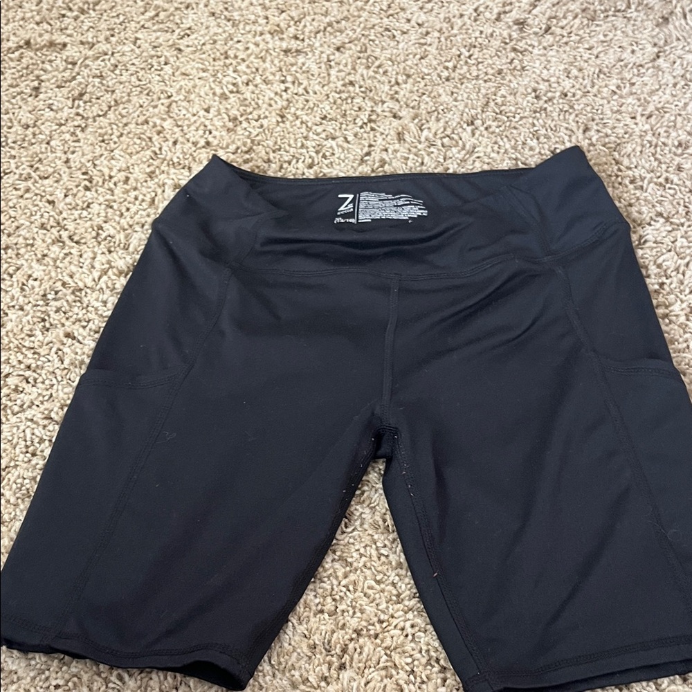 Zella  Black Bike Shorts youth xl